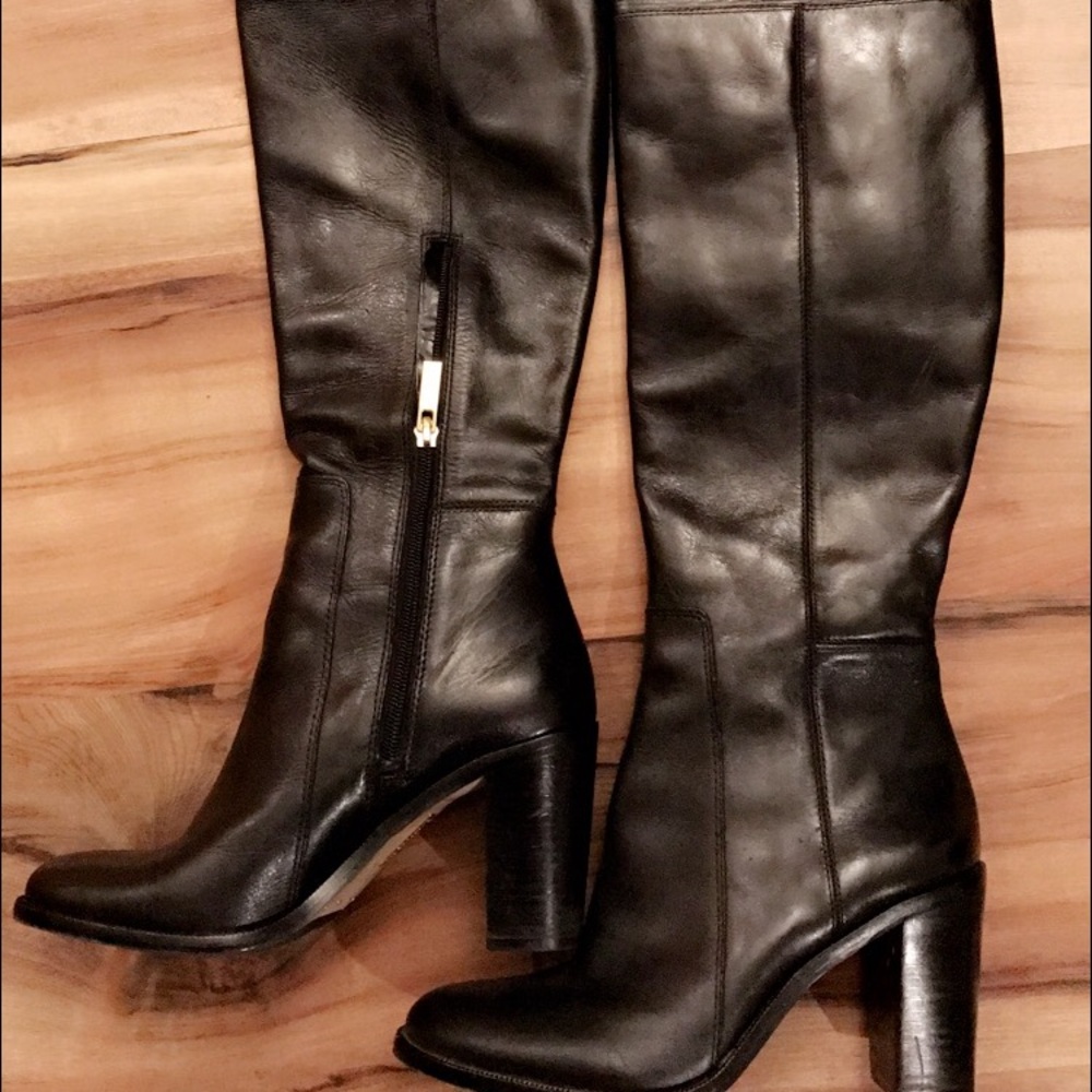 Vince Camuto Louise et Cie Navaria Leather size 7